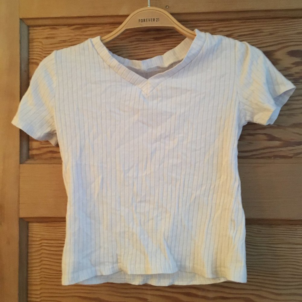 Cropped White Ribbed T-Shirt!